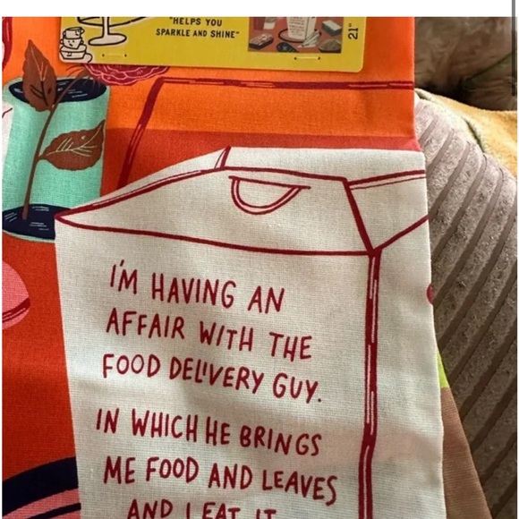 TWO NWT Blue Q Dish Towel ‘Big Golf Guy’ + ‘Affair with the food delivery guy’ - Picture 3 of 8